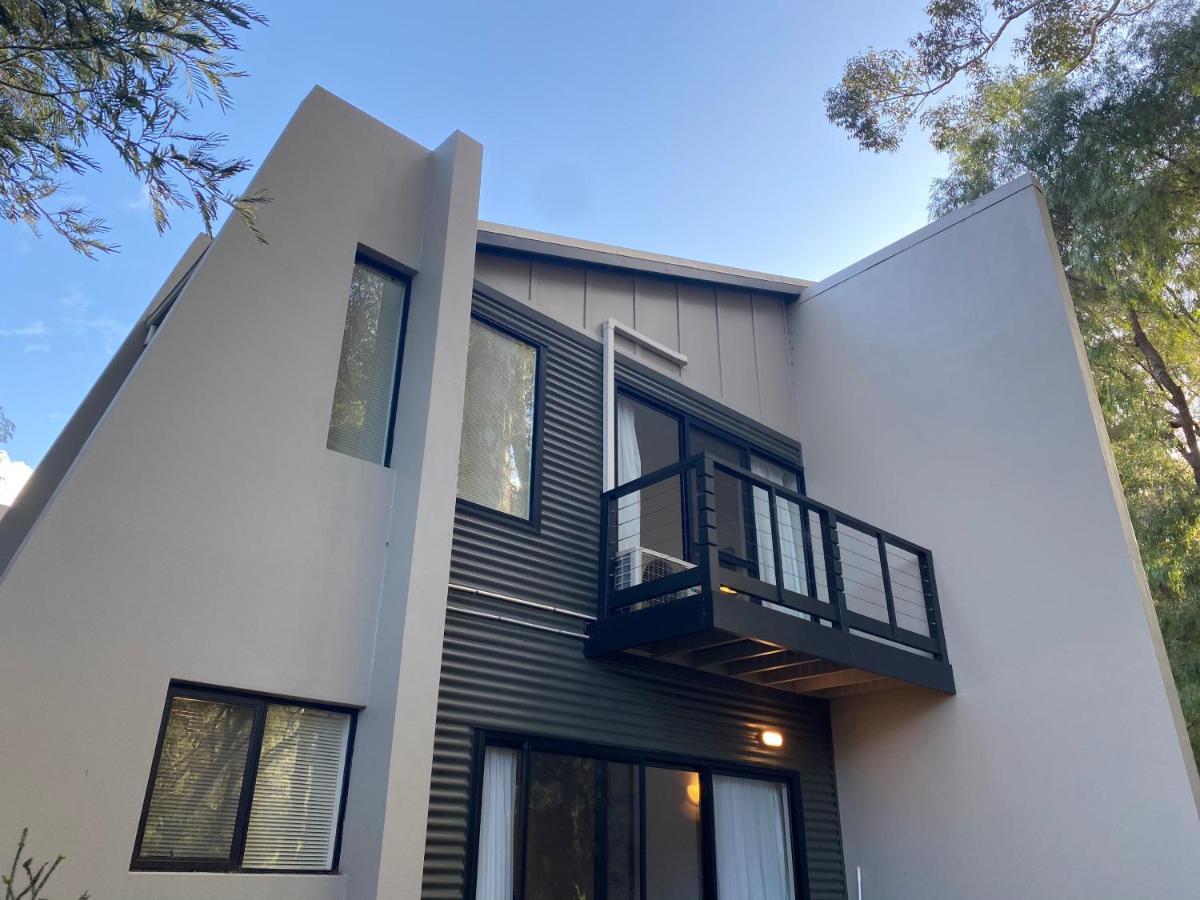 Margaret Forest Retreat Apartment 129 - Located Within Margaret Forest, In The Heart Of The Town Centre Of Margaret River, Spa Apartment! 外观 照片